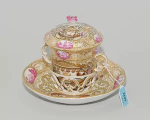 Schuler Auktionen AG - KPM Berlin, Trombleuse