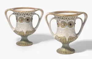 Schuler Auktionen AG - Amphora-Werke Riessner, 1 Paar Fussvasen "Klimt"