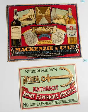 Schuler Auktionen AG - Ein Paar Reklameschilder