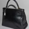 Schuler Auktionen AG - Hermès, Handtasche "Kelly retourné" 28