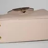 Schuler Auktionen AG - Louis Vuitton, Handtasche "Capucines"