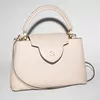 Schuler Auktionen AG - Louis Vuitton, Handtasche "Capucines"