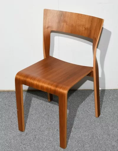 Schuler Auktionen AG - Hanspeter Steiger, Stuhl "Torsio"