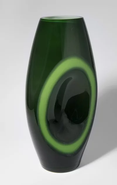 Schuler Auktionen AG - Simon Moore, grosse Vase "Aureola"