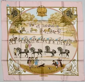 Schuler Auktionen AG - Hermès, Foulard "Présentation de Chevaux "