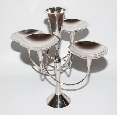 Schuler Auktionen AG - Giuseppe Chigiotti, Etagère "Matthew Boulton III"