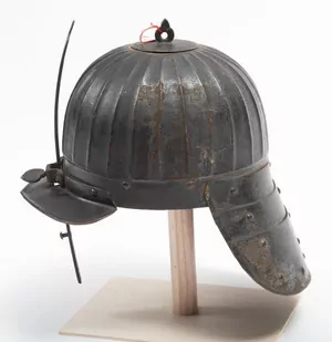 Schuler Auktionen AG - Helm, Zischägge