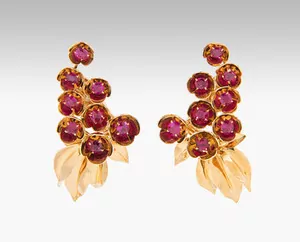 Schuler Auktionen AG - Cartier Burma-Rubin-Ohrgehänge