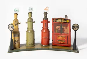Schuler Auktionen AG - Tippco, Tankstelle "IN/OUT"