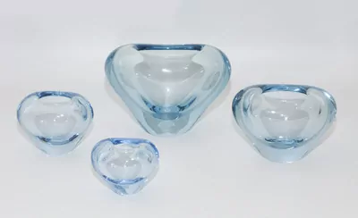 Schuler Auktionen AG - Per Lütken, 4 Vasen "Menuet (Hearts)"