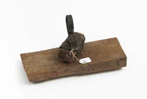 Schuler Auktionen AG - Daumenschraube