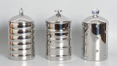 Schuler Auktionen AG - Alessi, 3 Vorratsdosen "Kalisto 1–3"