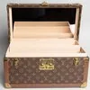 Schuler Auktionen AG - Louis Vuitton, Beauty case "Boîte bouteilles et glace"