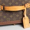 Schuler Auktionen AG - Louis Vuitton, Beauty case "Boîte bouteilles et glace"