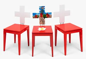 Schuler Auktionen AG - Reto Kaufmann, 3 Stühle "sCHwiiz"