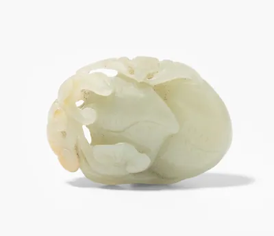 Schuler Auktionen AG - Jade-Amulett