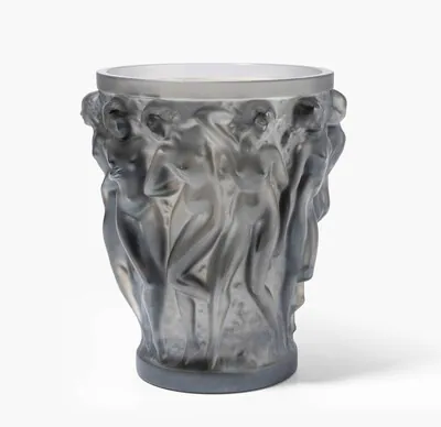Schuler Auktionen AG - Lalique, Vase "Bacchantes"