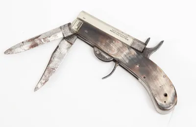 Schuler Auktionen AG - Randfeuer-Taschenmesserpistole