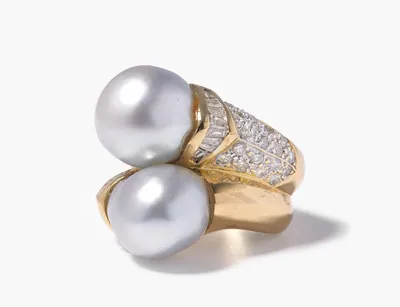 Schuler Auktionen AG - Südsee-Kulturperlen-Diamant-Ring