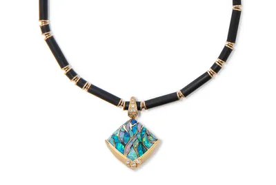 Schuler Auktionen AG - Pierre Fürbringer Ebenholz-Opal-Collier mit Anhänger