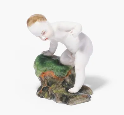 Schuler Auktionen AG - Höchst, Figur "Putto"