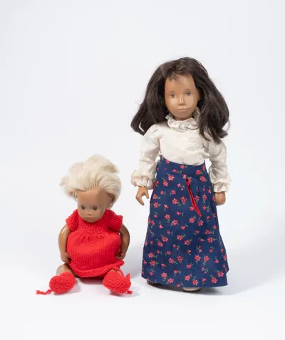 Schuler Auktionen AG - Sasha Morgenthaler, 2 Serie-Puppen