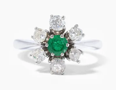 Schuler Auktionen AG - Smaragd-Diamant-Ring