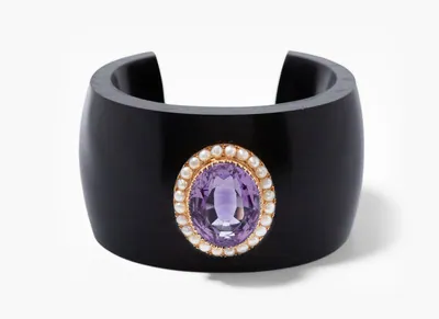 Schuler Auktionen AG - Amethyst-Ebenholz Armspange