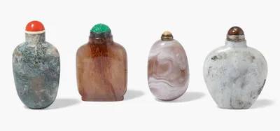 Schuler Auktionen AG - Lot: 4 Snuff Bottles