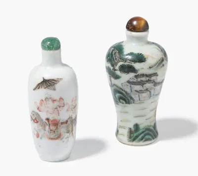 Schuler Auktionen AG - Lot: 2 Snuff Bottles