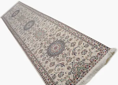 Schuler Auktionen AG - Nain