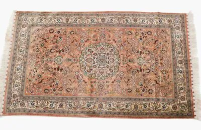 Schuler Auktionen AG - Ghom-Seide