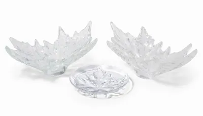 Schuler Auktionen AG - Lalique, 2 Schalen und 1 Teller "Champs-Elysées"