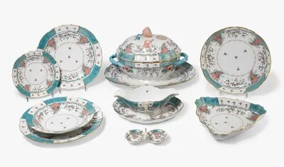 Schuler Auktionen AG - Herend, Tafel- und Kaffeeservice "Tupini corne d'abondance"