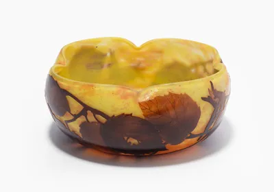 Schuler Auktionen AG - Daum Frères, Schale "Noisettes"