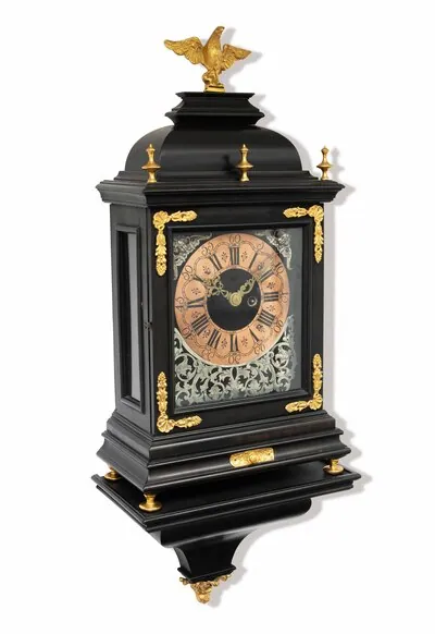 Schuler Auktionen AG - Kommodenuhr