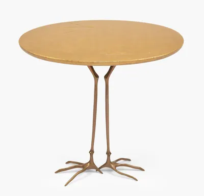 Schuler Auktionen AG - Meret Oppenheim (nach), Beistelltisch "Traccia"