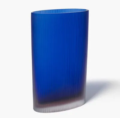 Schuler Auktionen AG - Paolo Venini für Venini & C. Murano, Vase "Battuto Ellittici"