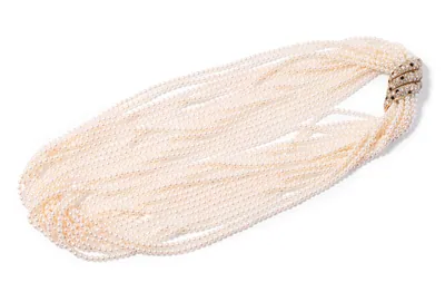 Schuler Auktionen AG - Cartier Brillant-Onyx-Akoyaperlen-Collier