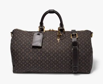 Schuler Auktionen AG - Louis Vuitton, Schultertasche "Speedy Voyage 45"