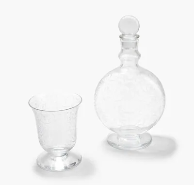 Schuler Auktionen AG - Baccarat, Fussvase und Karaffe "Michelangelo"