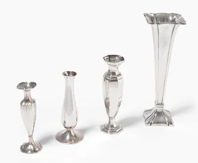 Schuler Auktionen AG - Lot: 4 Väschen, Deutschland/Schweiz 20.Jh. 