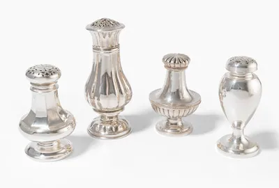 Schuler Auktionen AG - Lot: 4 Zuckerstreuer, Wien 19.Jh. 