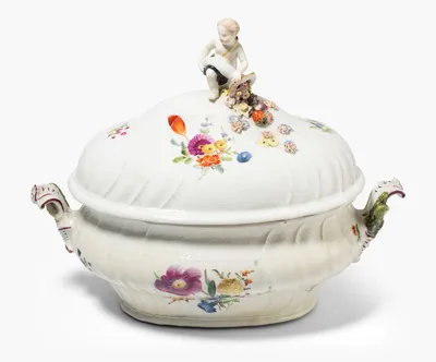 Schuler Auktionen AG - Wohl Ludwigsburg, Terrine