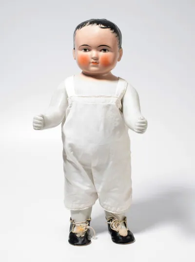 Schuler Auktionen AG - Badepuppe 