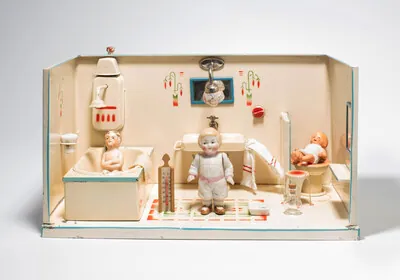 Schuler Auktionen AG - Puppen-Badezimmer