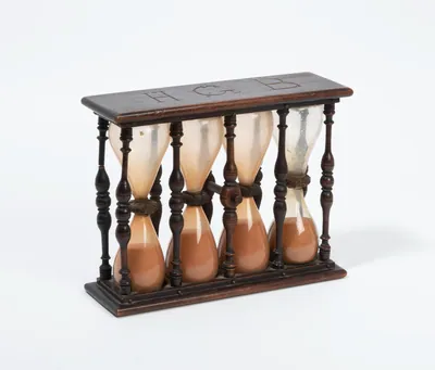 Schuler Auktionen AG - Sanduhr