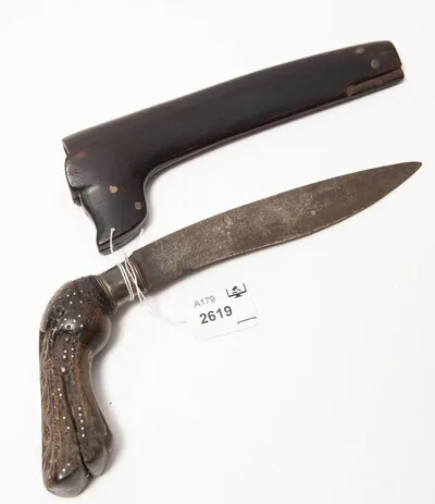 Schuler Auktionen AG - Dolchmesser, Sewar