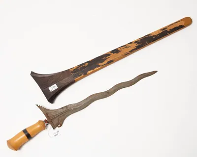 Schuler Auktionen AG - Dolch, Kris