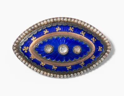 Schuler Auktionen AG - Email-Diamant-Brosche